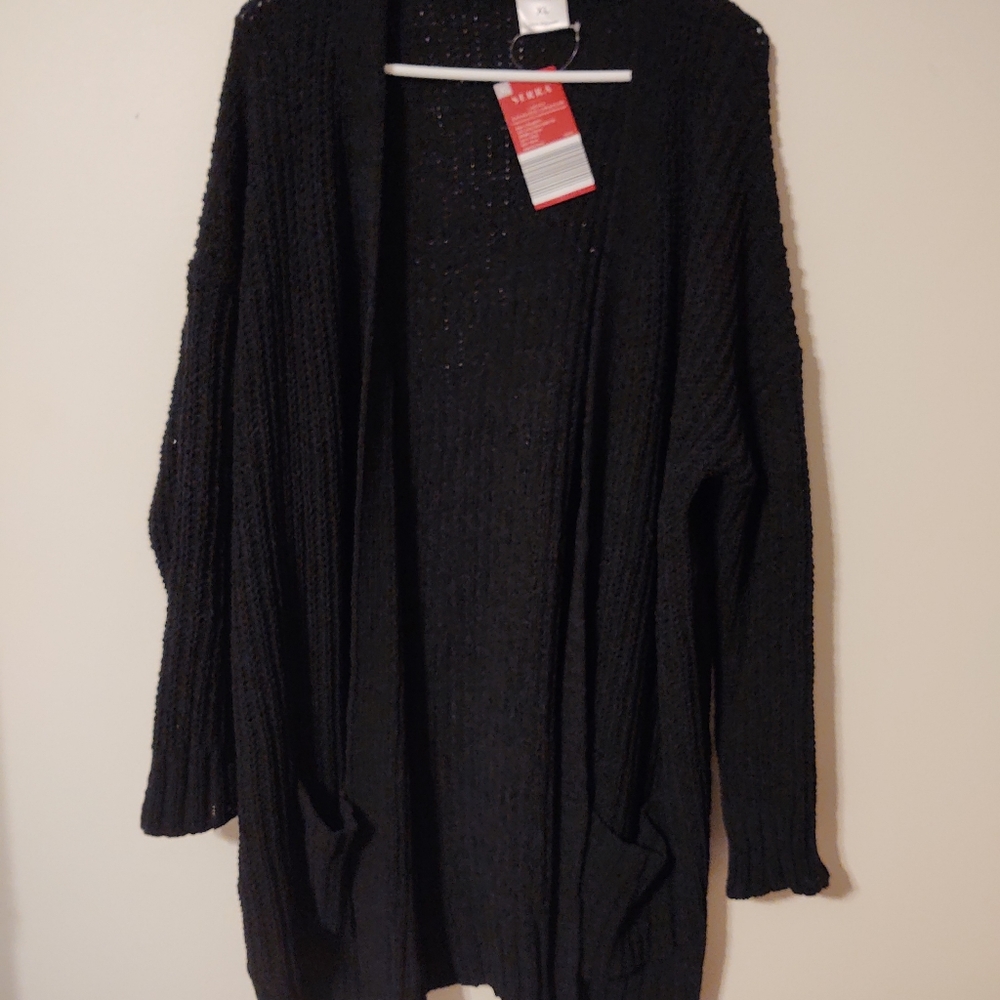 NWT Serra Oversized Black Cardigan